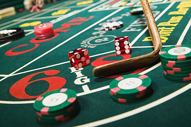 protox Qiu Qiu live dealer table showing card hands and real-time betting interface